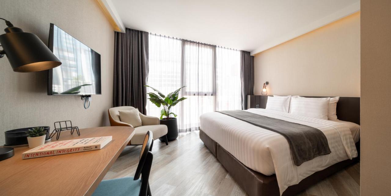 Seekers Finders Rama IV Hotel Surestay Collection By BW Bangkok Luaran gambar