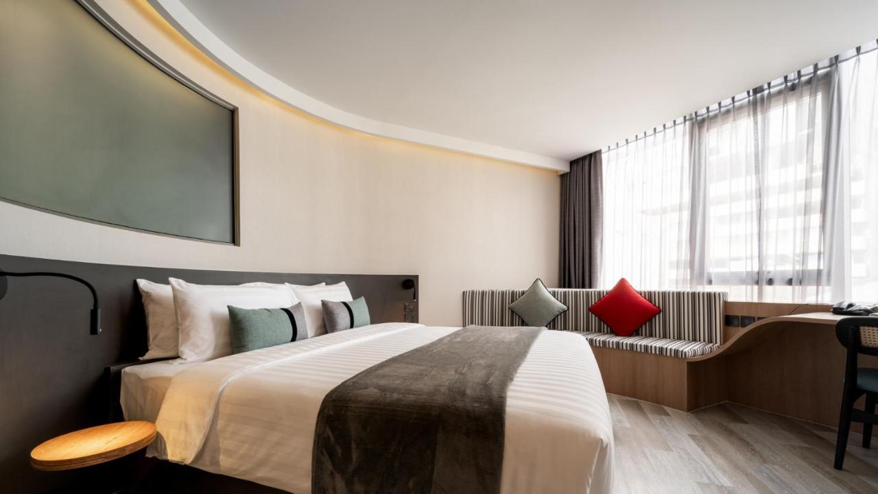 Seekers Finders Rama IV Hotel Surestay Collection By BW Bangkok Luaran gambar