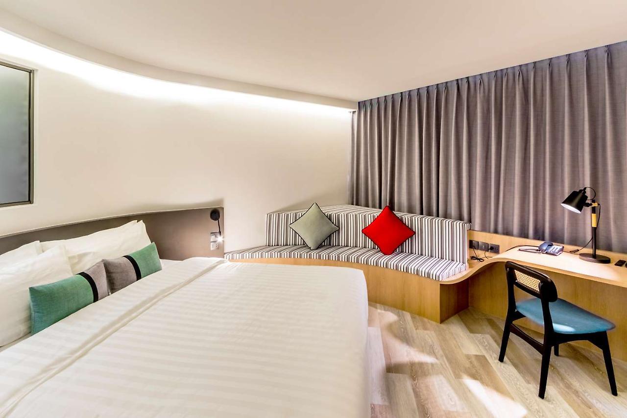Seekers Finders Rama IV Hotel Surestay Collection By BW Bangkok Luaran gambar