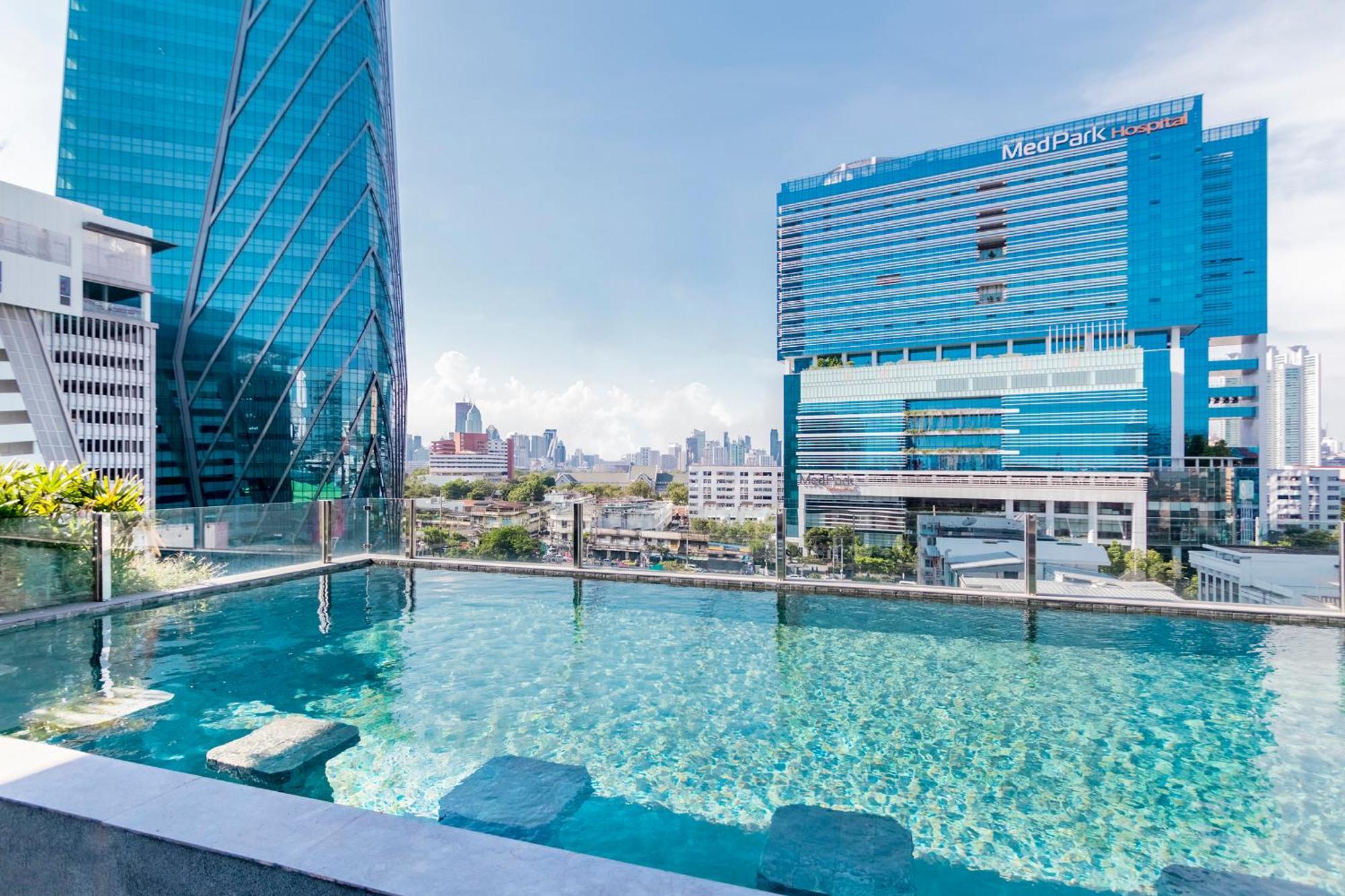 Seekers Finders Rama IV Hotel Surestay Collection By BW Bangkok Luaran gambar